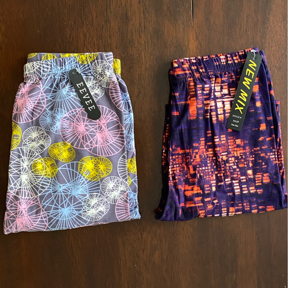 Set of 2 Graphic Leggings